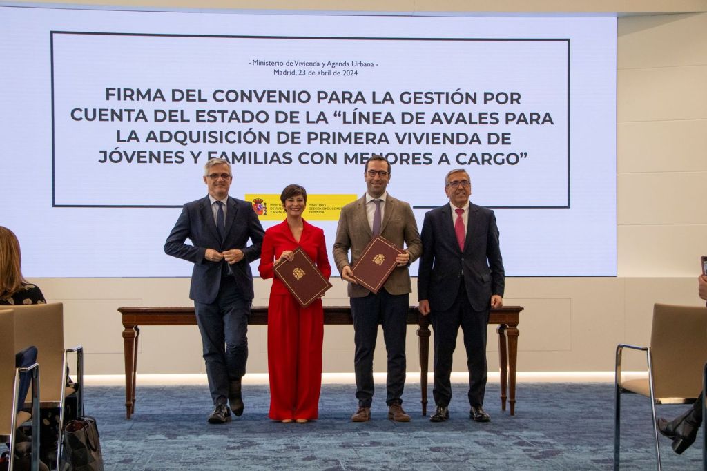 Las entidades financieras ya pueden adherirse a la Línea de Avales para la adquisición de primera vivienda de jóvenes y familias con menores a&nbsp;cargo